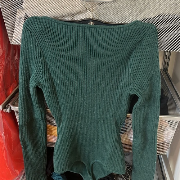 Abercrombie - long sleeve sweater bodysuit in green size small NEVER WORN - Picture 4 of 4